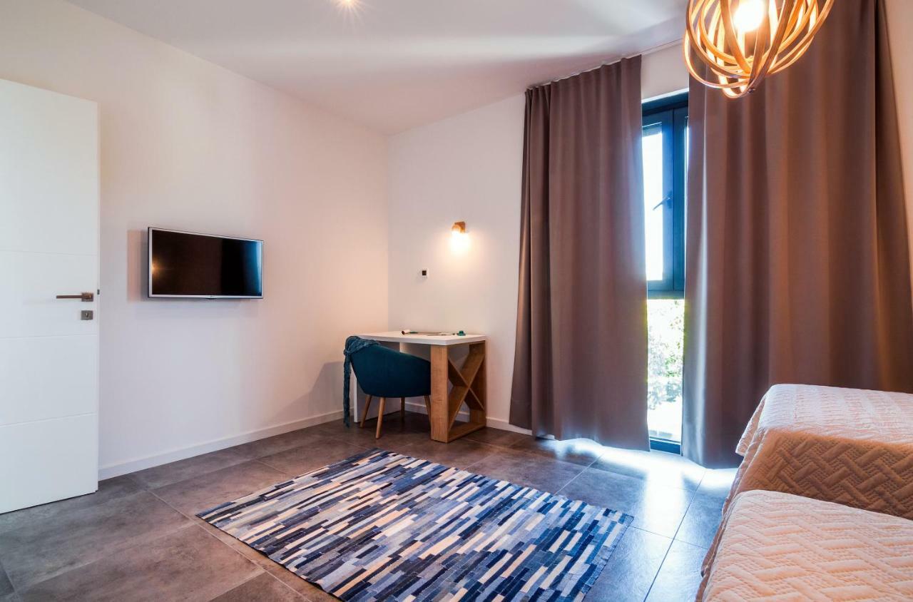 Punta Aqua Appartement Sukošan Buitenkant foto