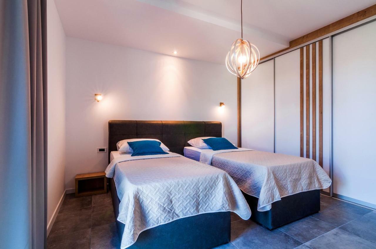 Punta Aqua Appartement Sukošan Buitenkant foto